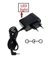 Napájecí adaptér 5 V / 500 mA, s LED diodou